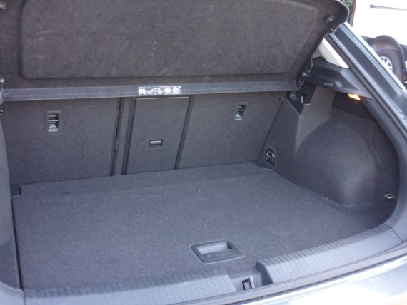 VOLKSWAGEN T-Roc T-Roc TDI DSG-015.jpg
